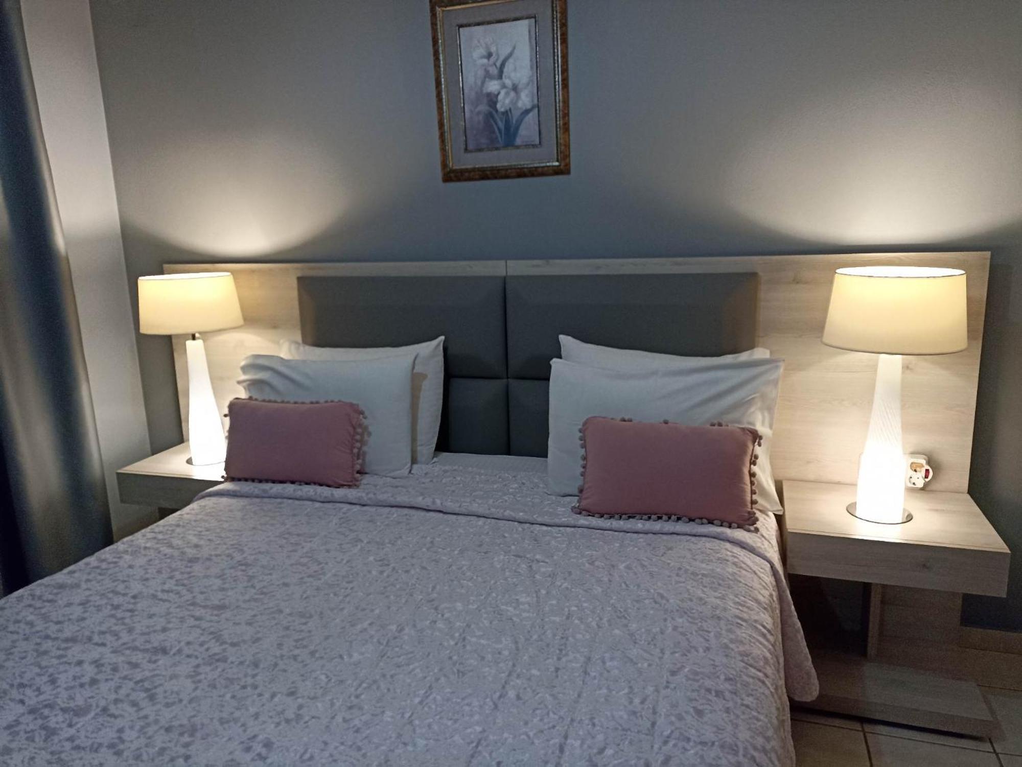 Evangelia Karfas Chambre photo